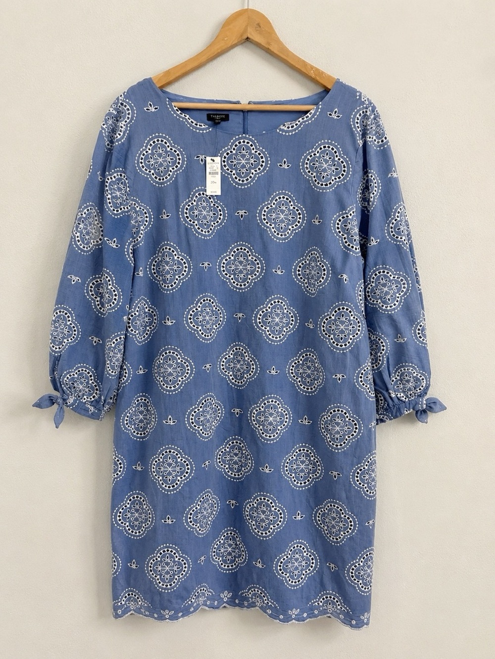 NWT Talbots Plus 20W Blue Eyelet Embroidered Cotton Shift Dress Lined Midi - Picture 2 of 8